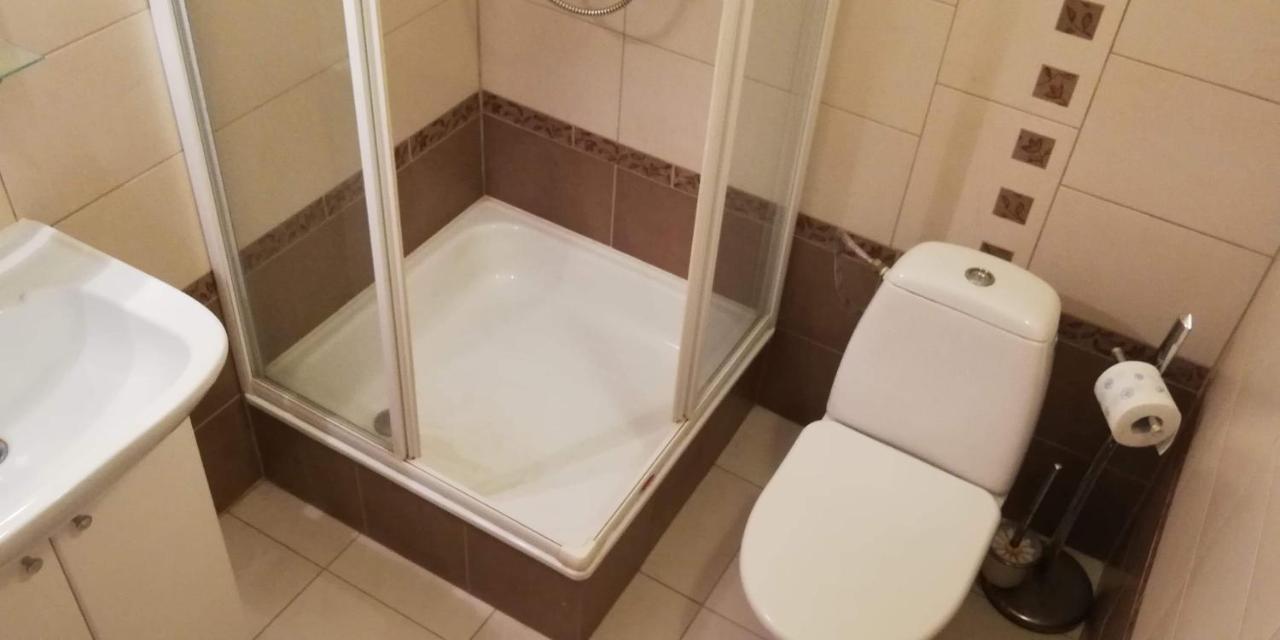 Dwor Komorowo מראה חיצוני תמונה